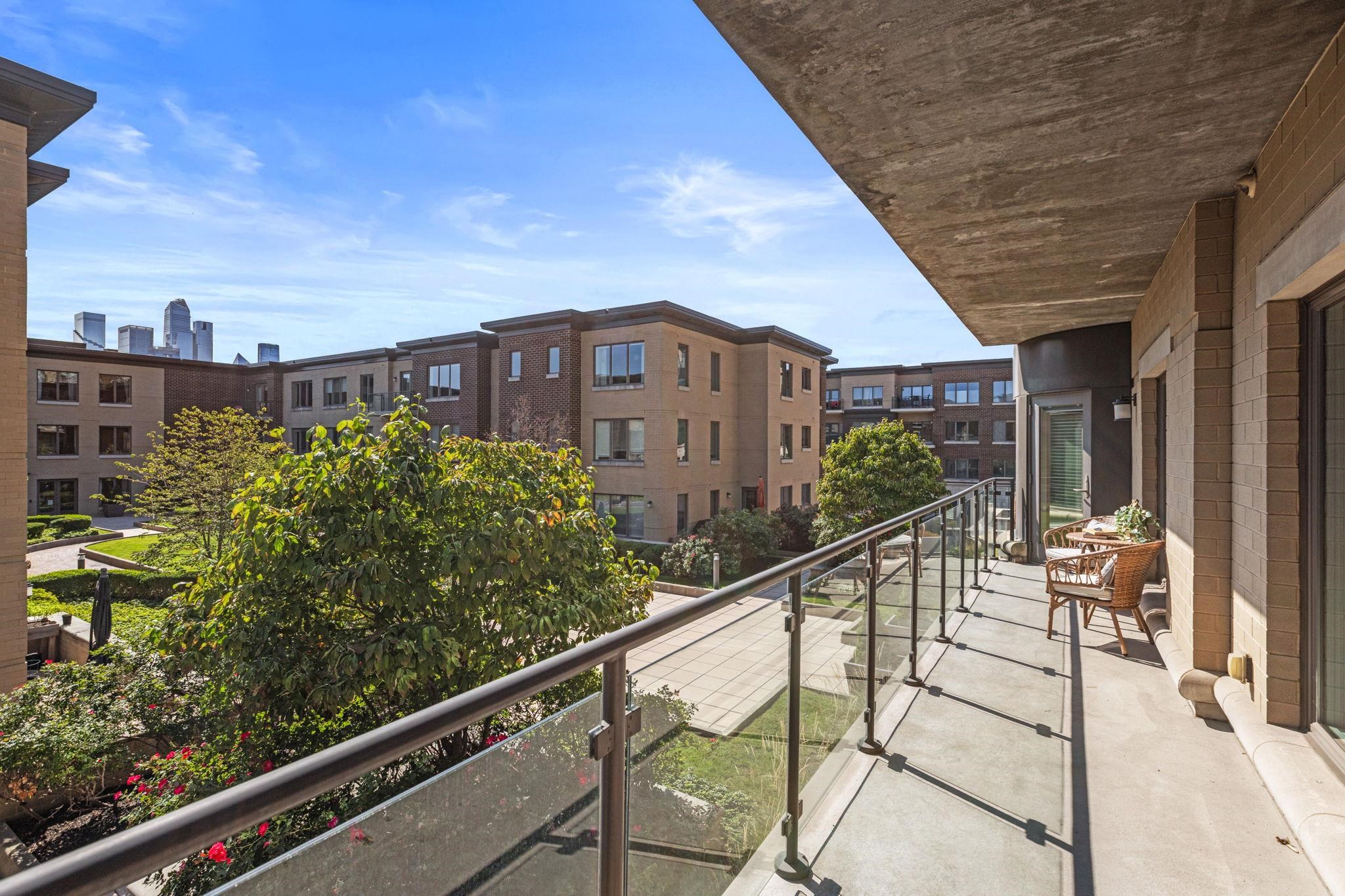 32 ETON ROW Unit: 32