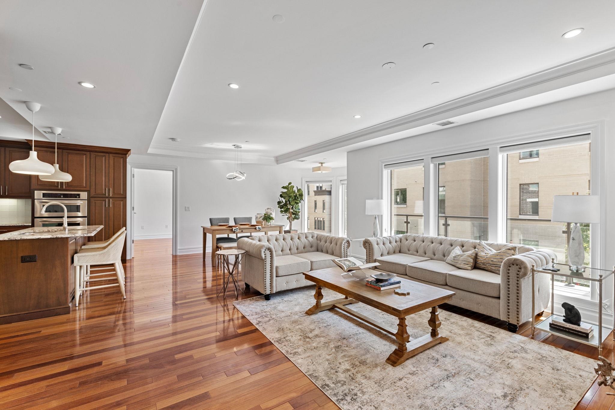 32 ETON ROW Unit: 32