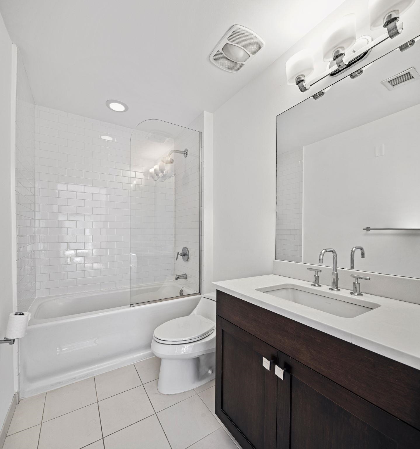 32 ETON ROW Unit: 32