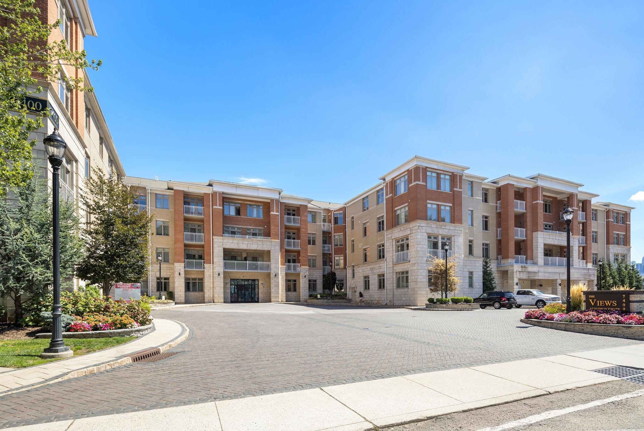 7400 RIVER RD Unit: 2008