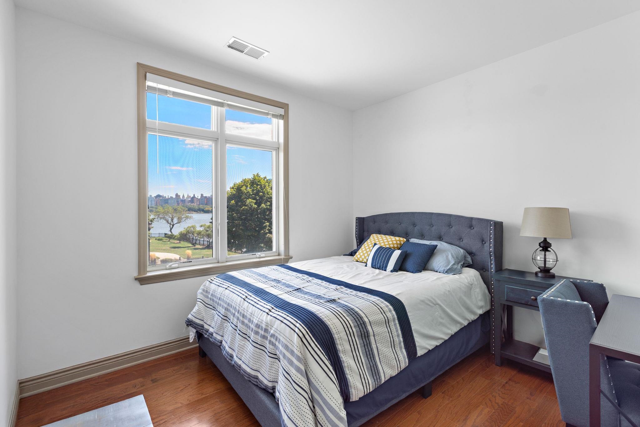 7400 RIVER RD Unit: 2008