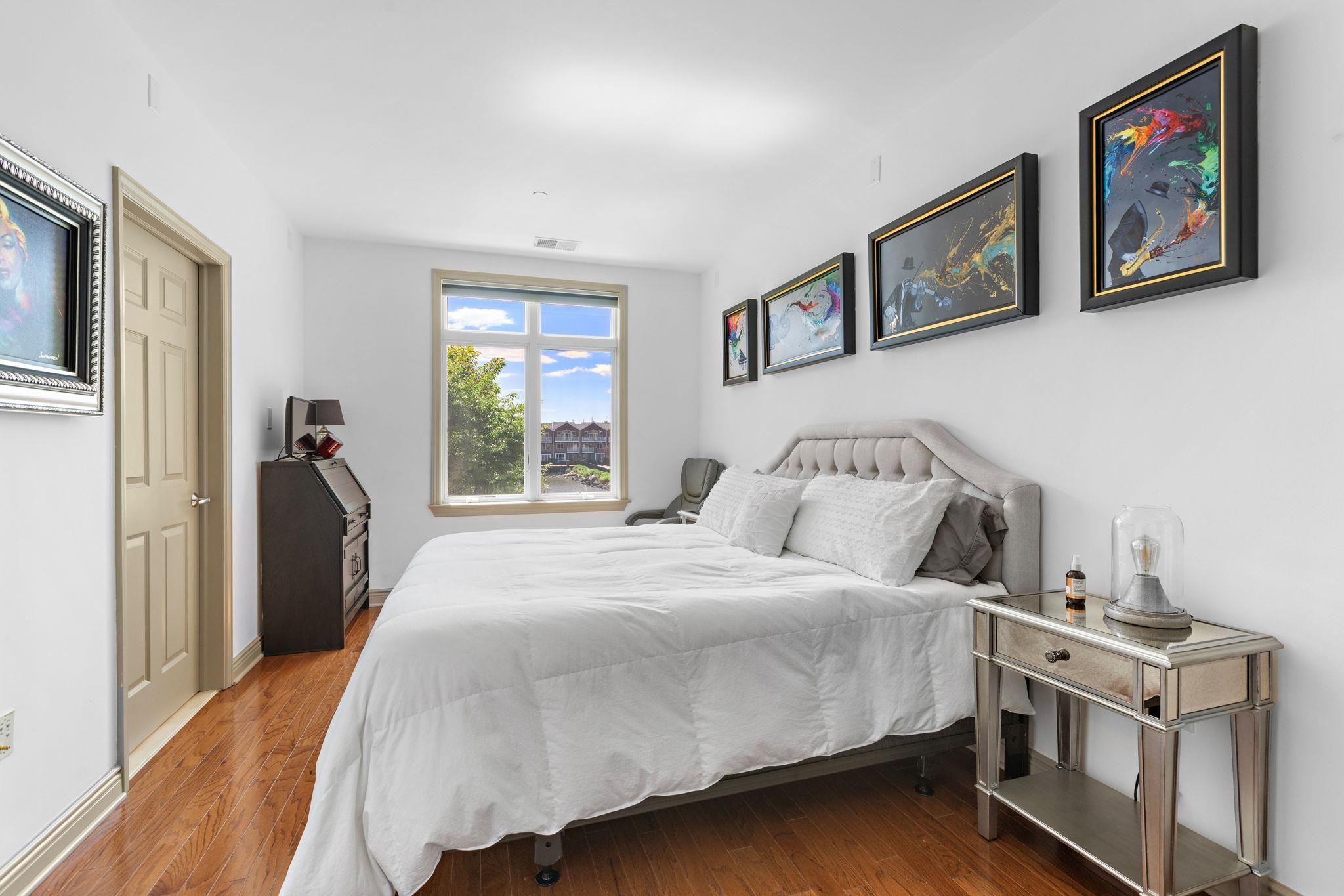 7400 RIVER RD Unit: 2008