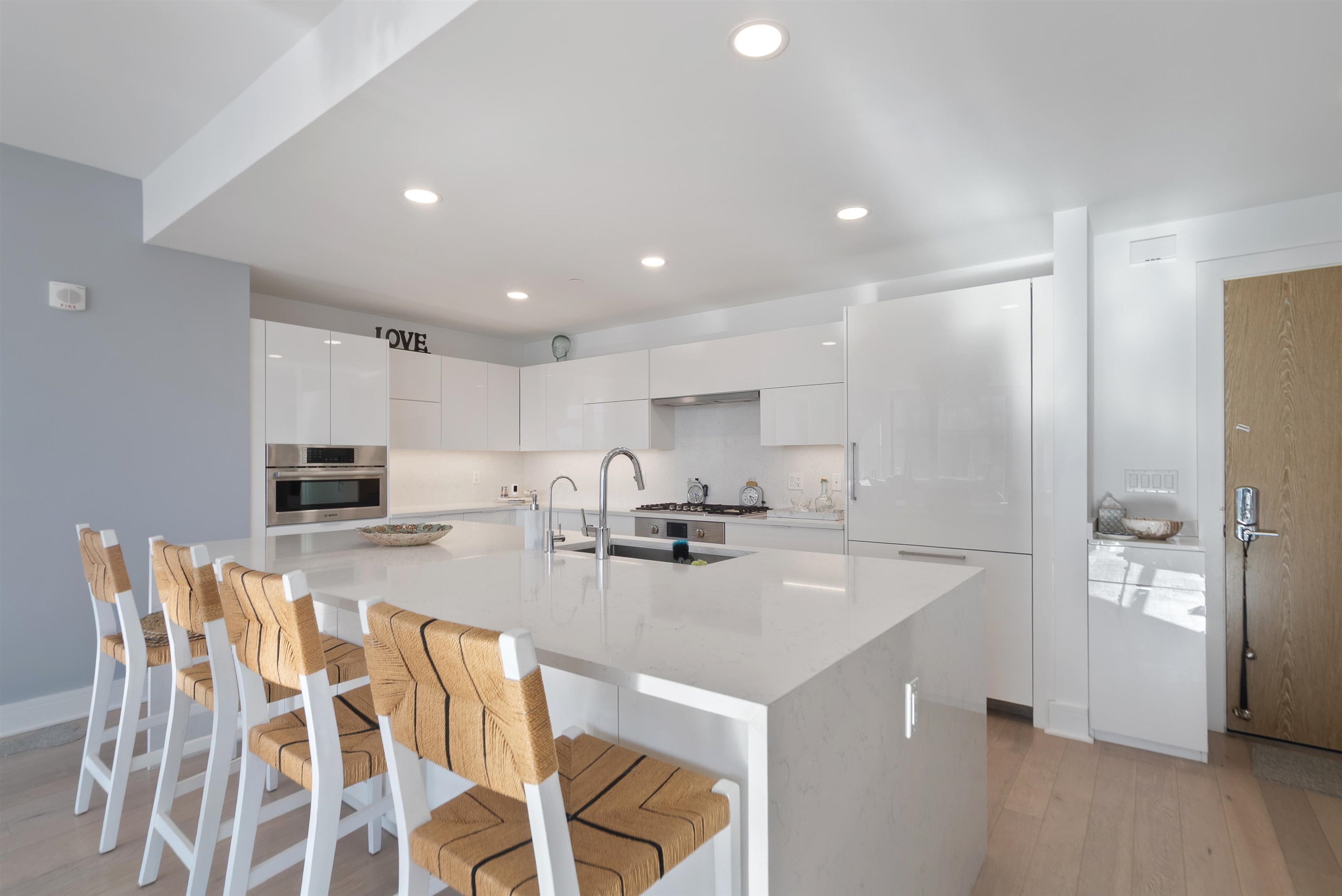 9 AVENUE AT PORT IMPERIAL Unit: #1110