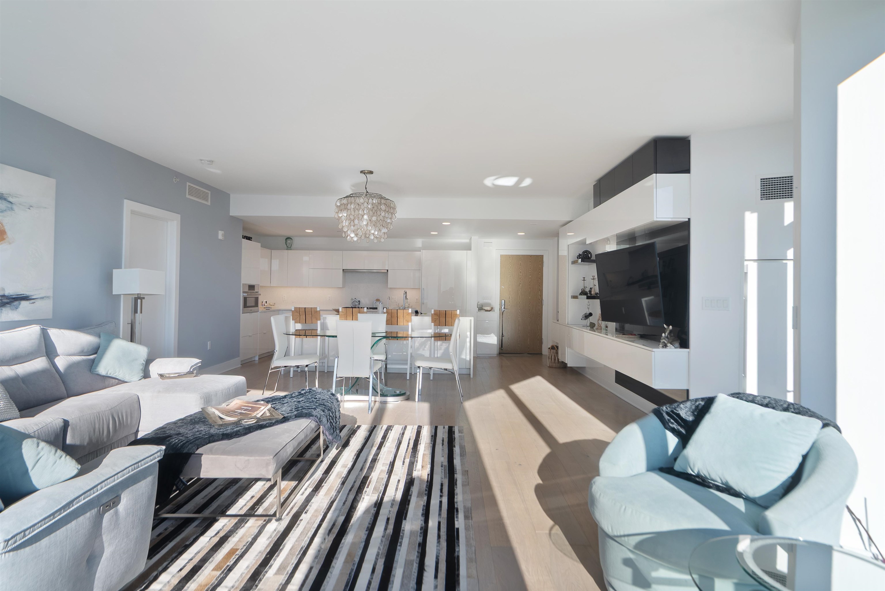 9 AVENUE AT PORT IMPERIAL Unit: #1110