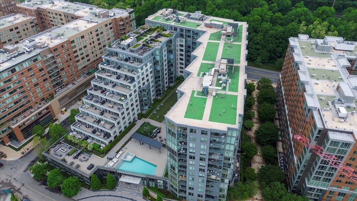 9 AVENUE AT PORT IMPERIAL Unit: #1110