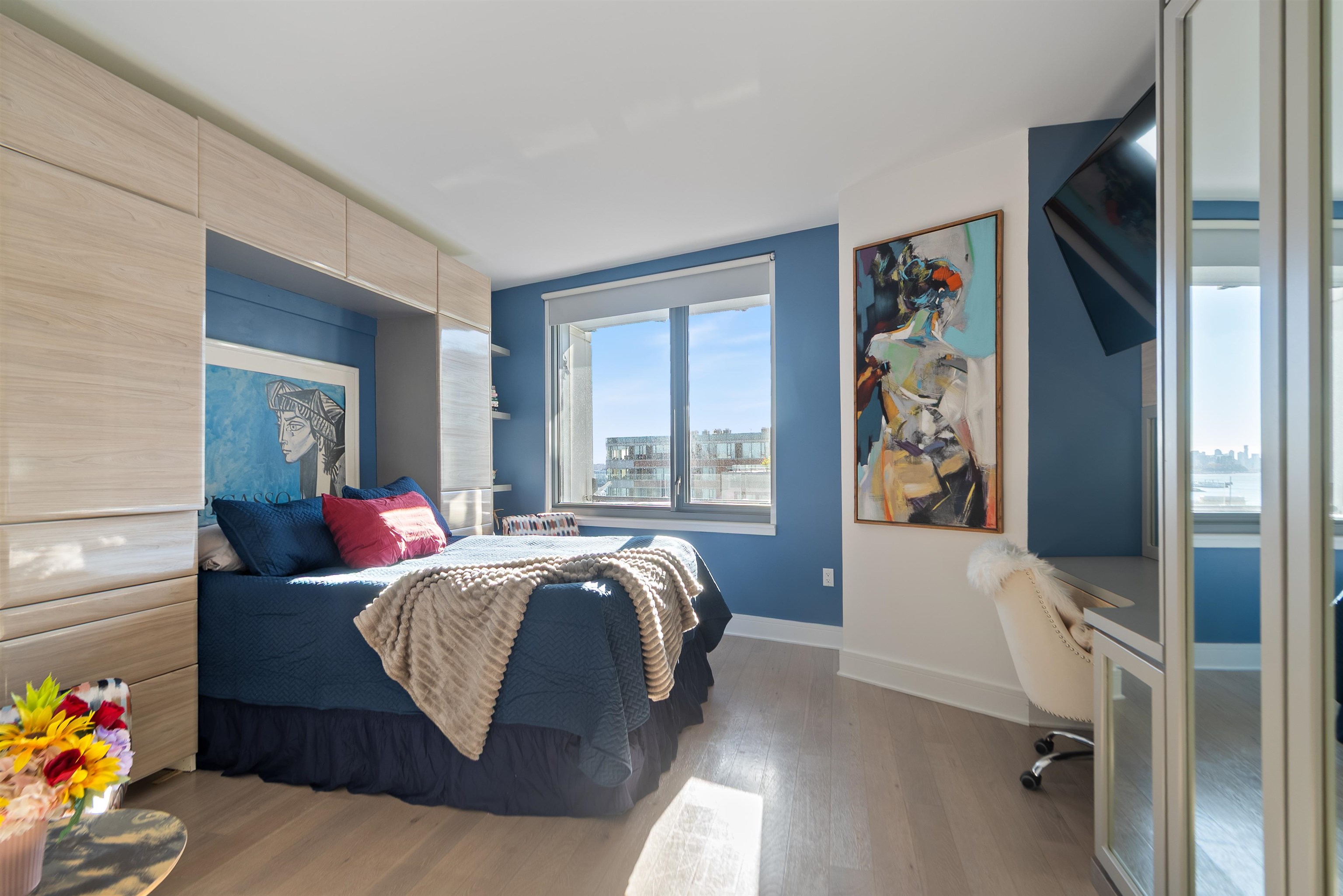 9 AVENUE AT PORT IMPERIAL Unit: #1110