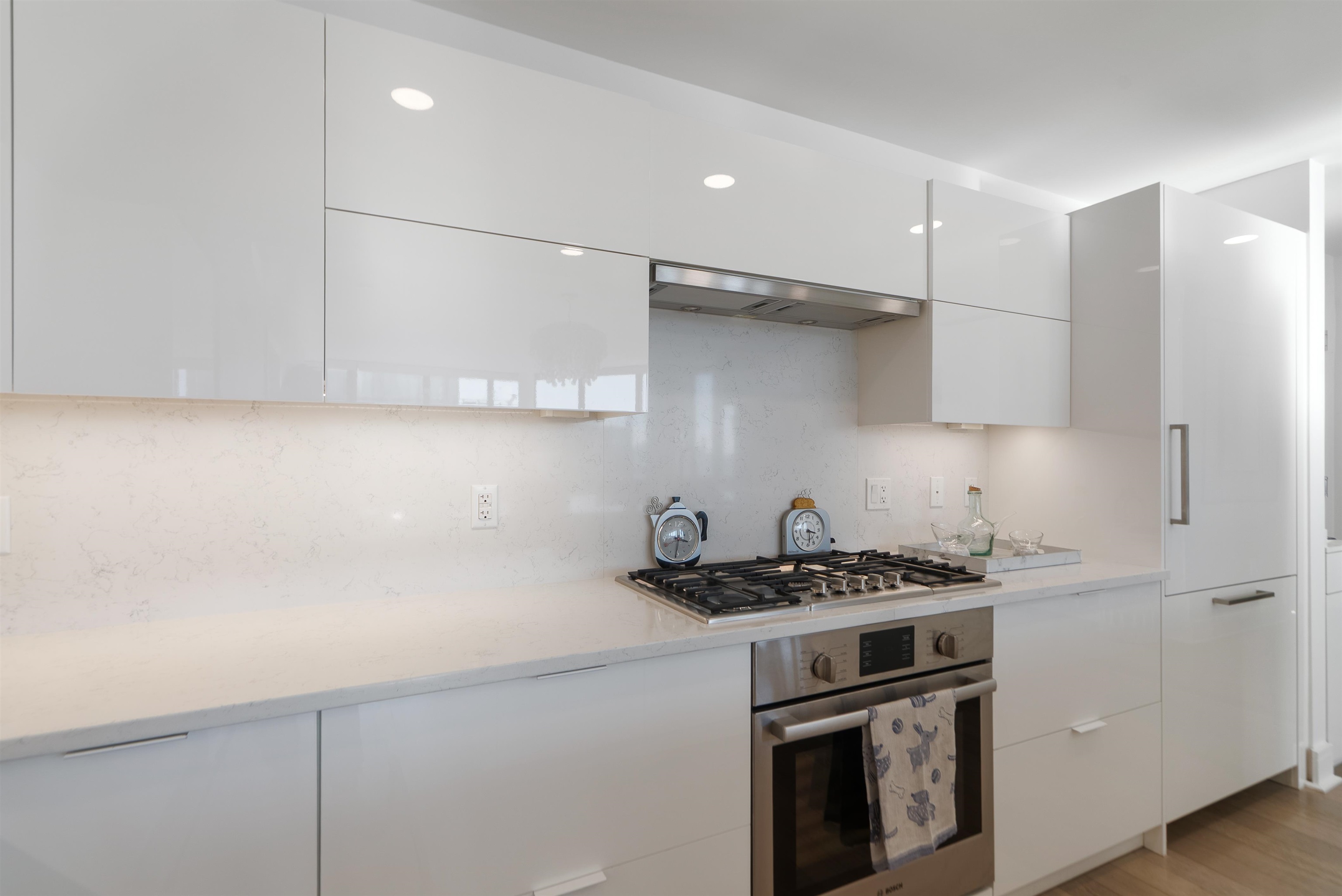 9 AVENUE AT PORT IMPERIAL Unit: #1110