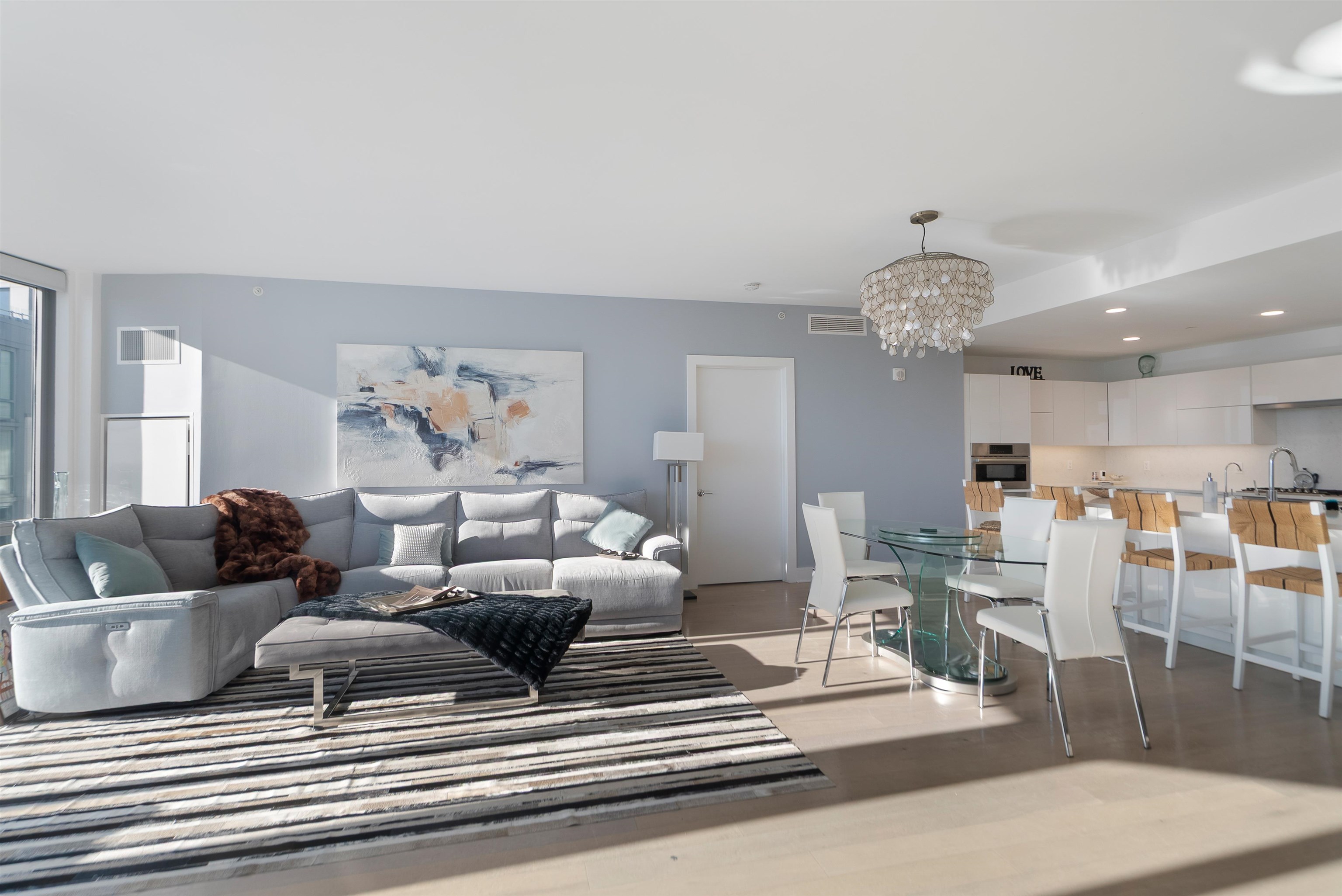 9 AVENUE AT PORT IMPERIAL Unit: #1110