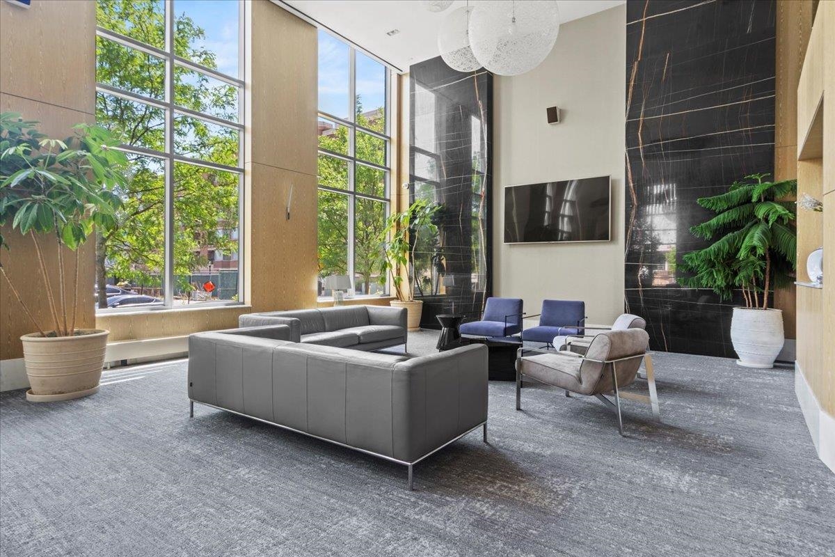 9 AVENUE AT PORT IMPERIAL Unit: #1110