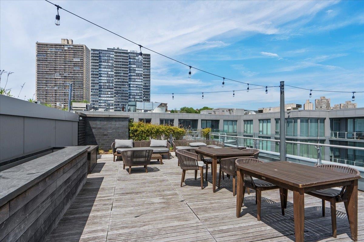 9 AVENUE AT PORT IMPERIAL Unit: #1110