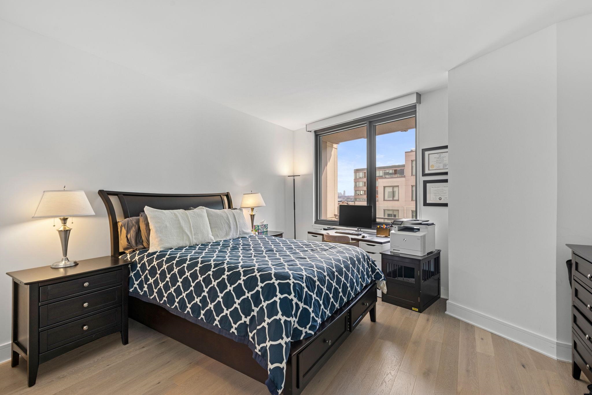 9 AVENUE AT PORT IMPERIAL Unit: #910