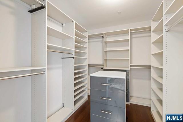 150 Henley Place 201
