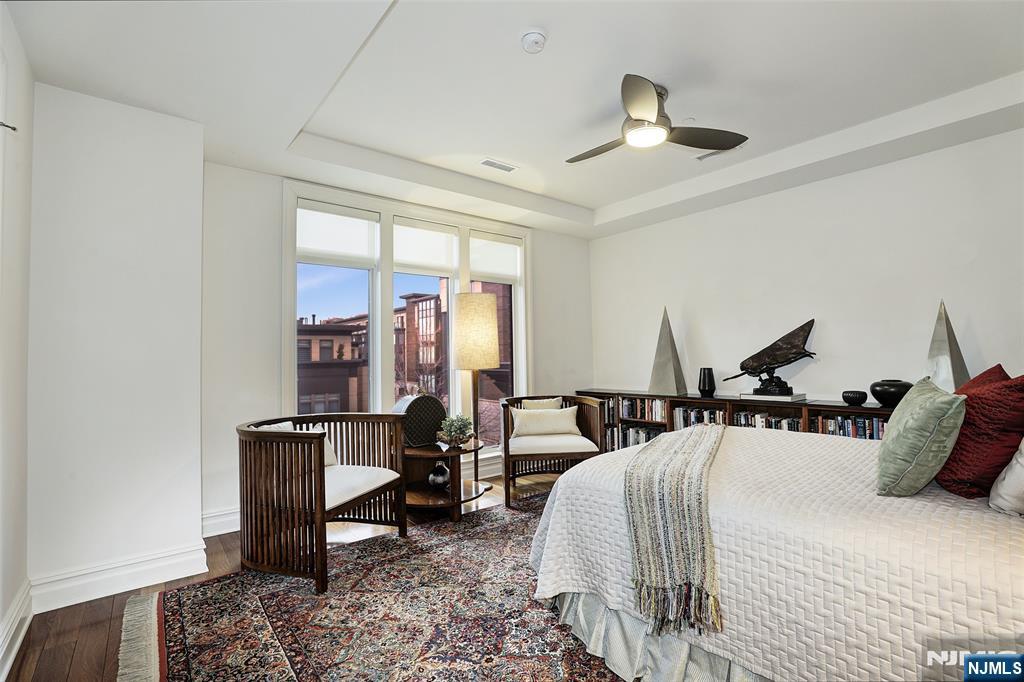 3 Henley Place D