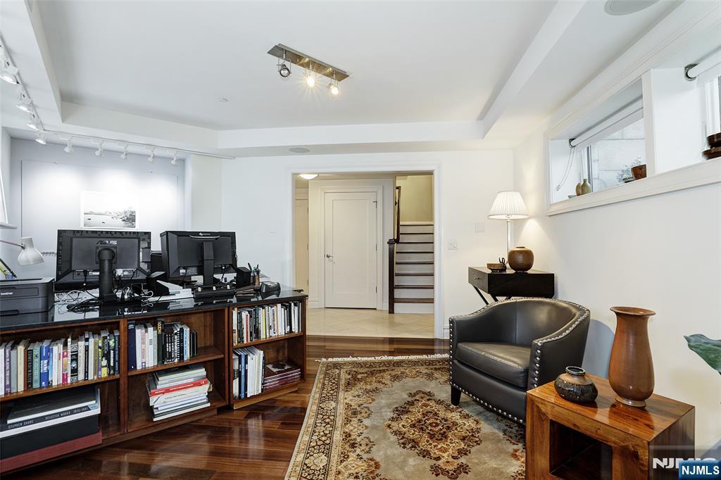 3 Henley Place D