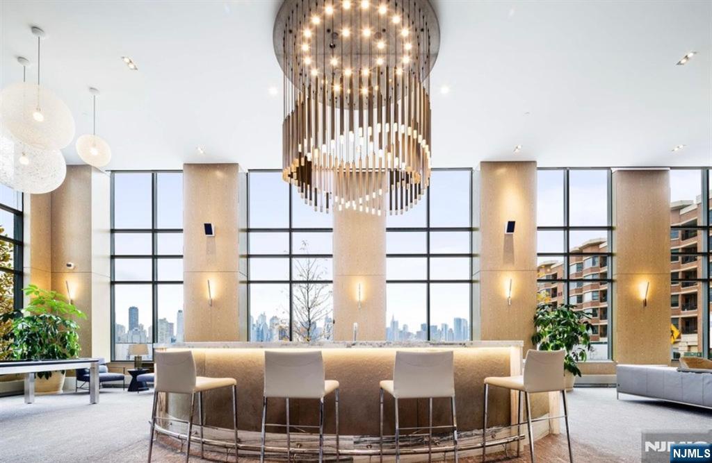 9 Ave At Port Imperial 910