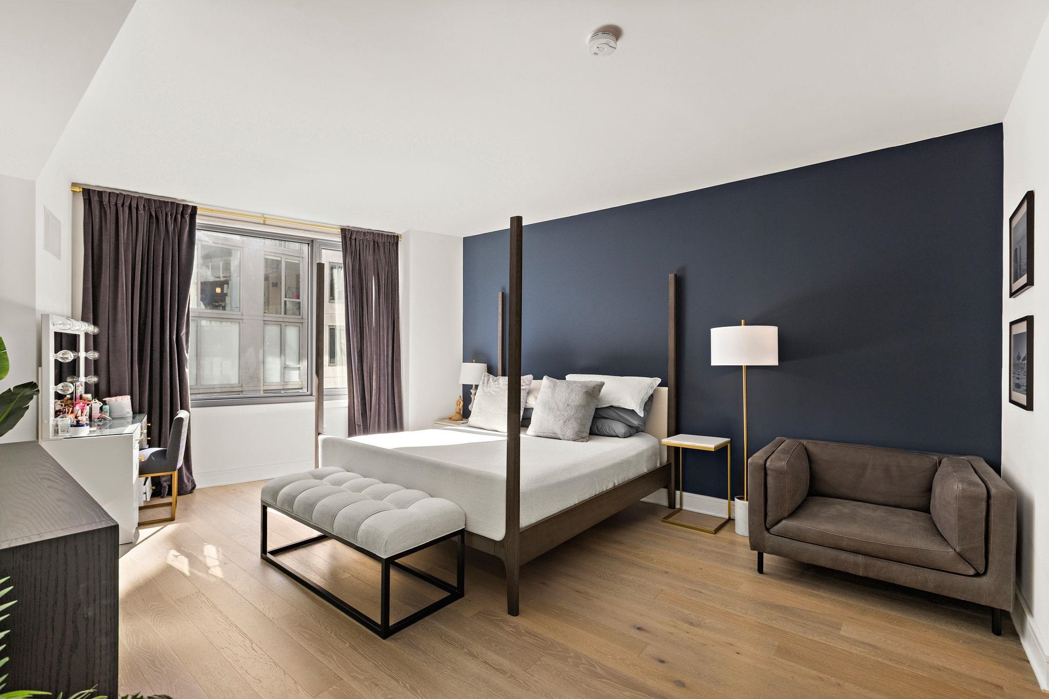 9 AVENUE AT PORT IMPERIAL Unit: 911