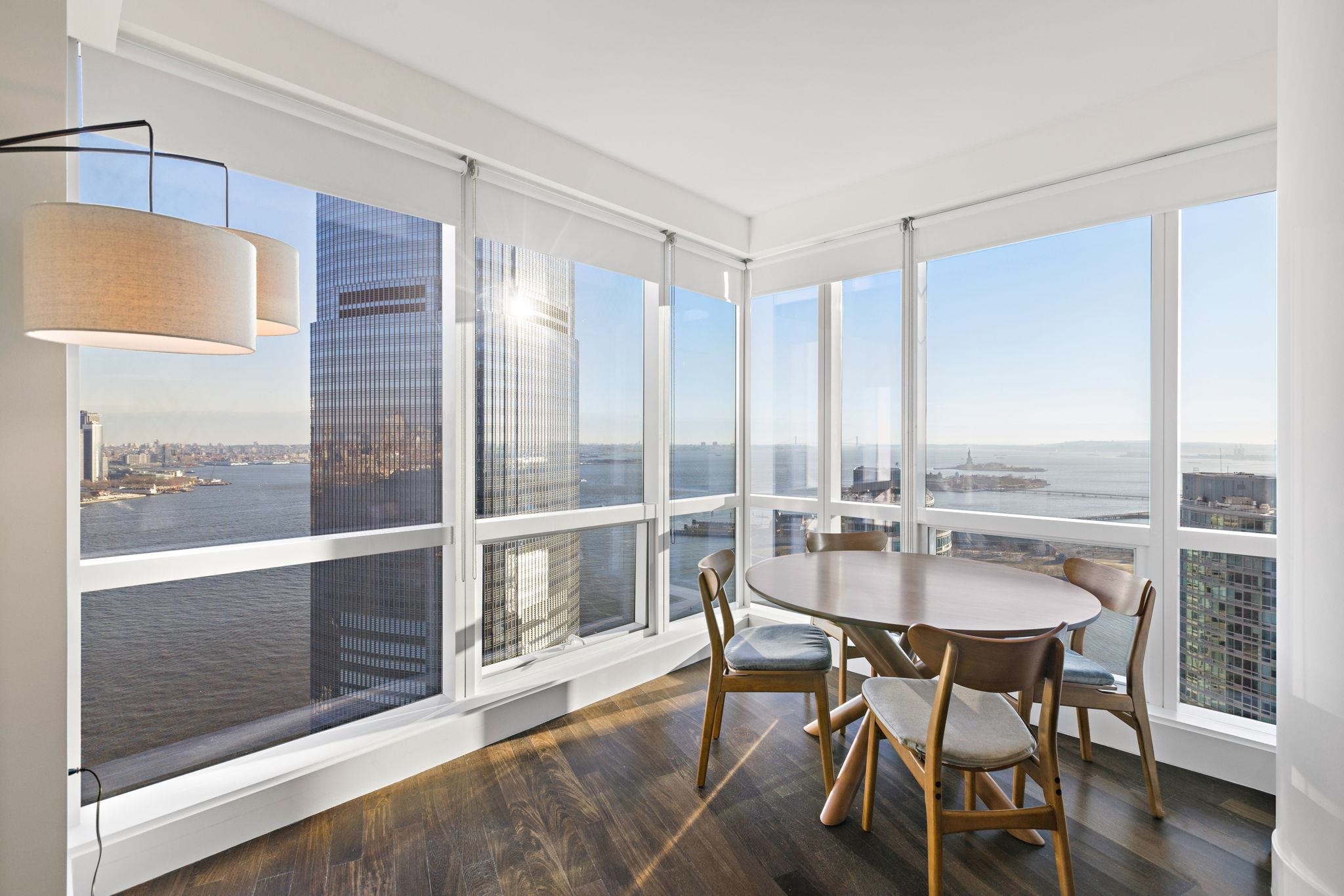 77 HUDSON ST Unit: 4008