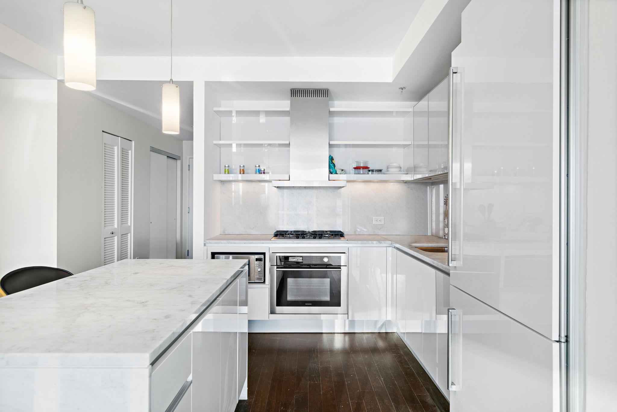 77 HUDSON ST Unit: 4008