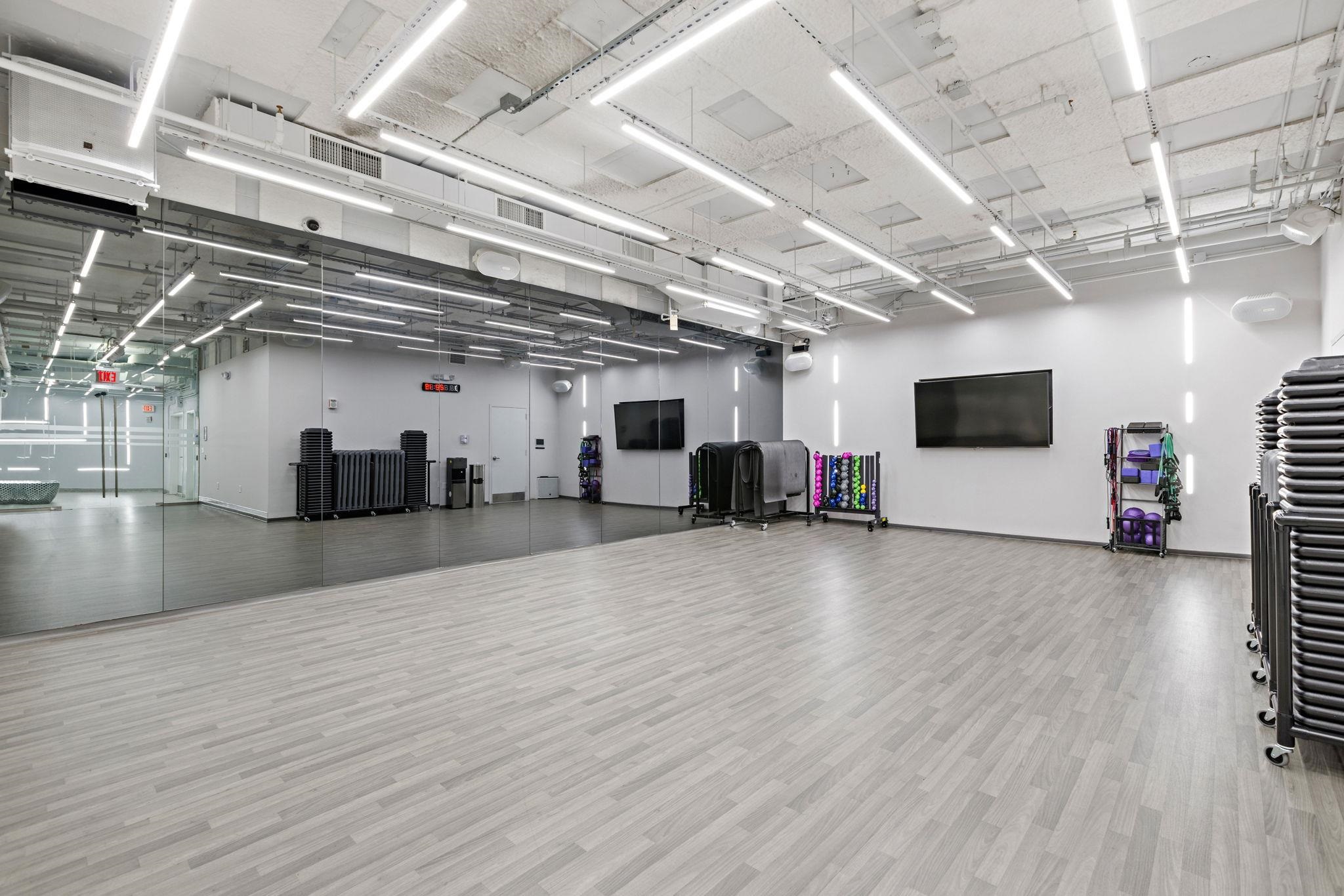 77 HUDSON ST Unit: 4008