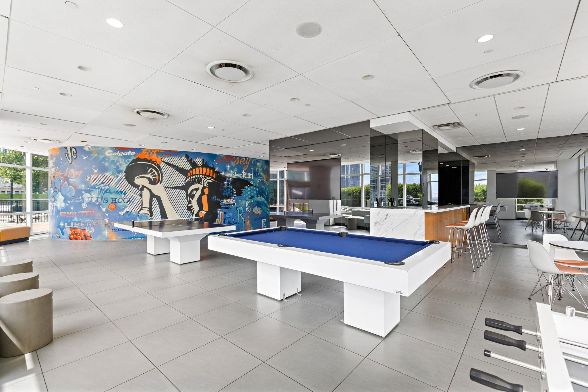 77 HUDSON ST Unit: 2303