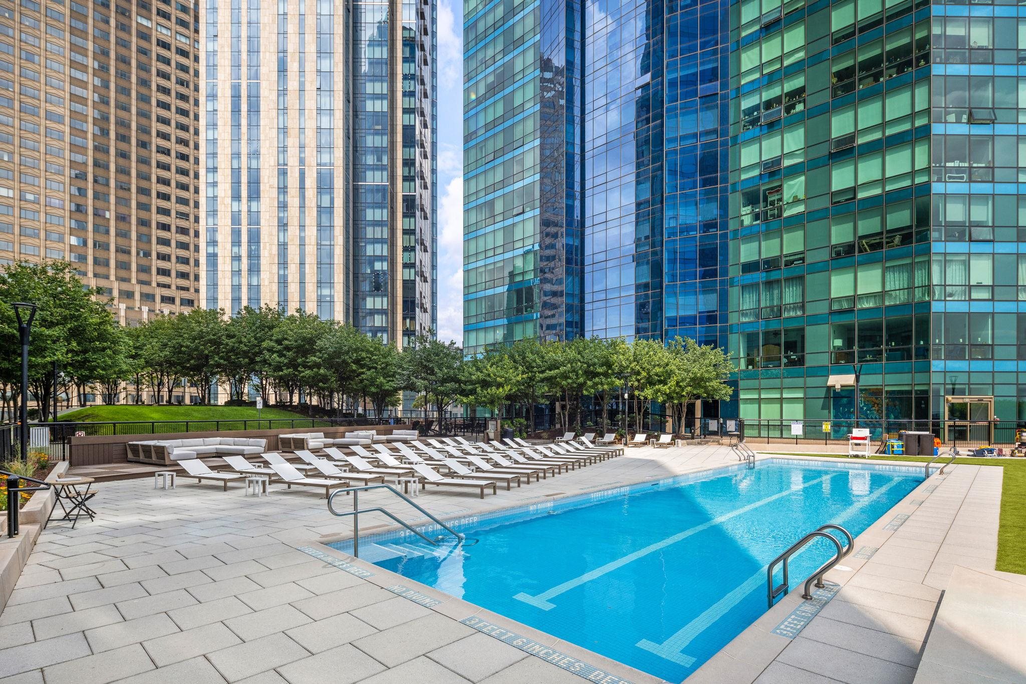 77 HUDSON ST Unit: 2303