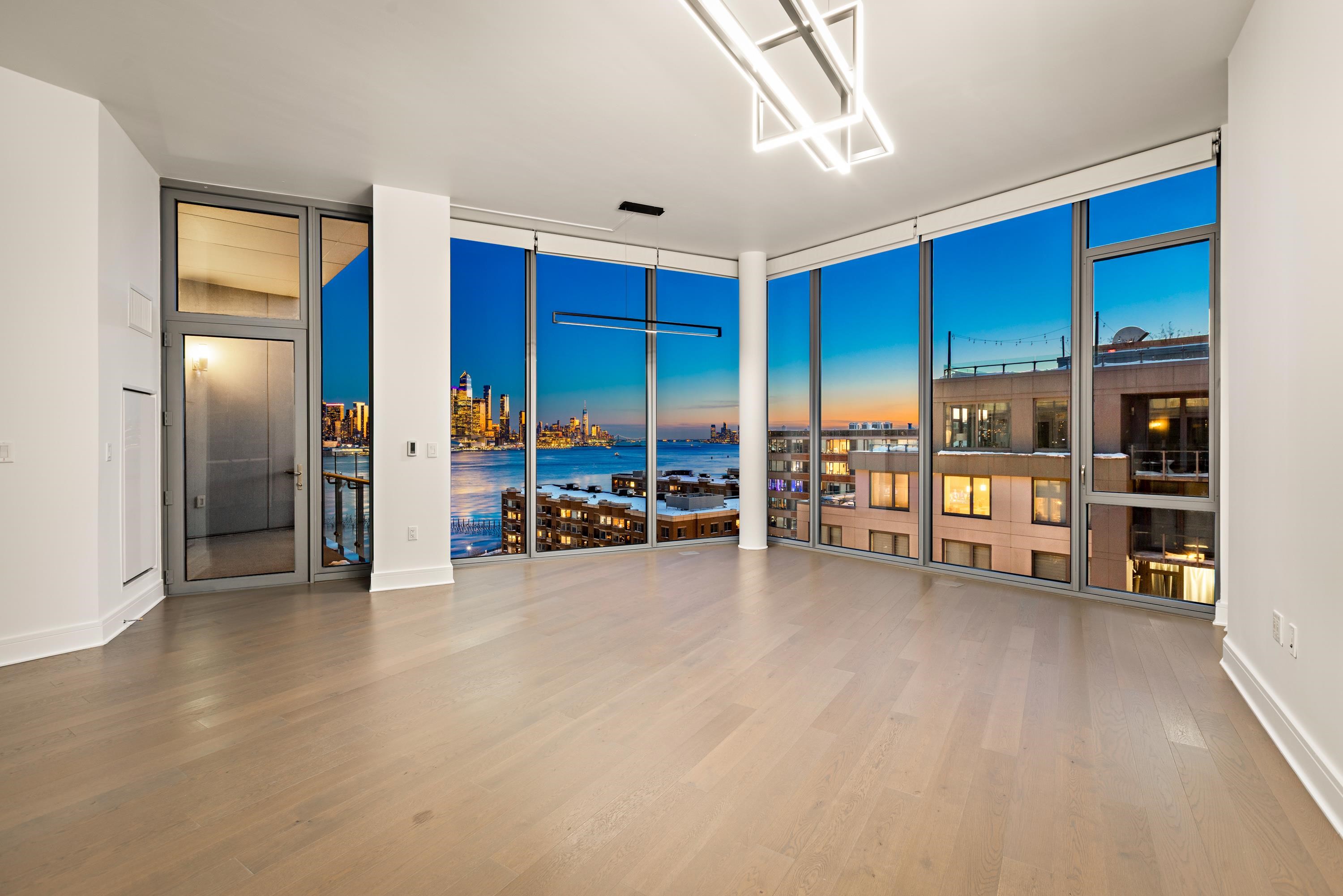 9 AVENUE AT PORT IMPERIAL Unit: 1210