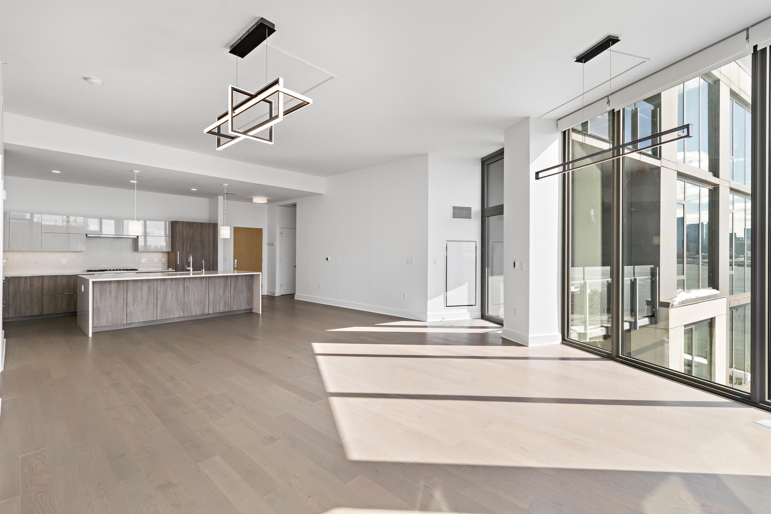 9 AVENUE AT PORT IMPERIAL Unit: 1210