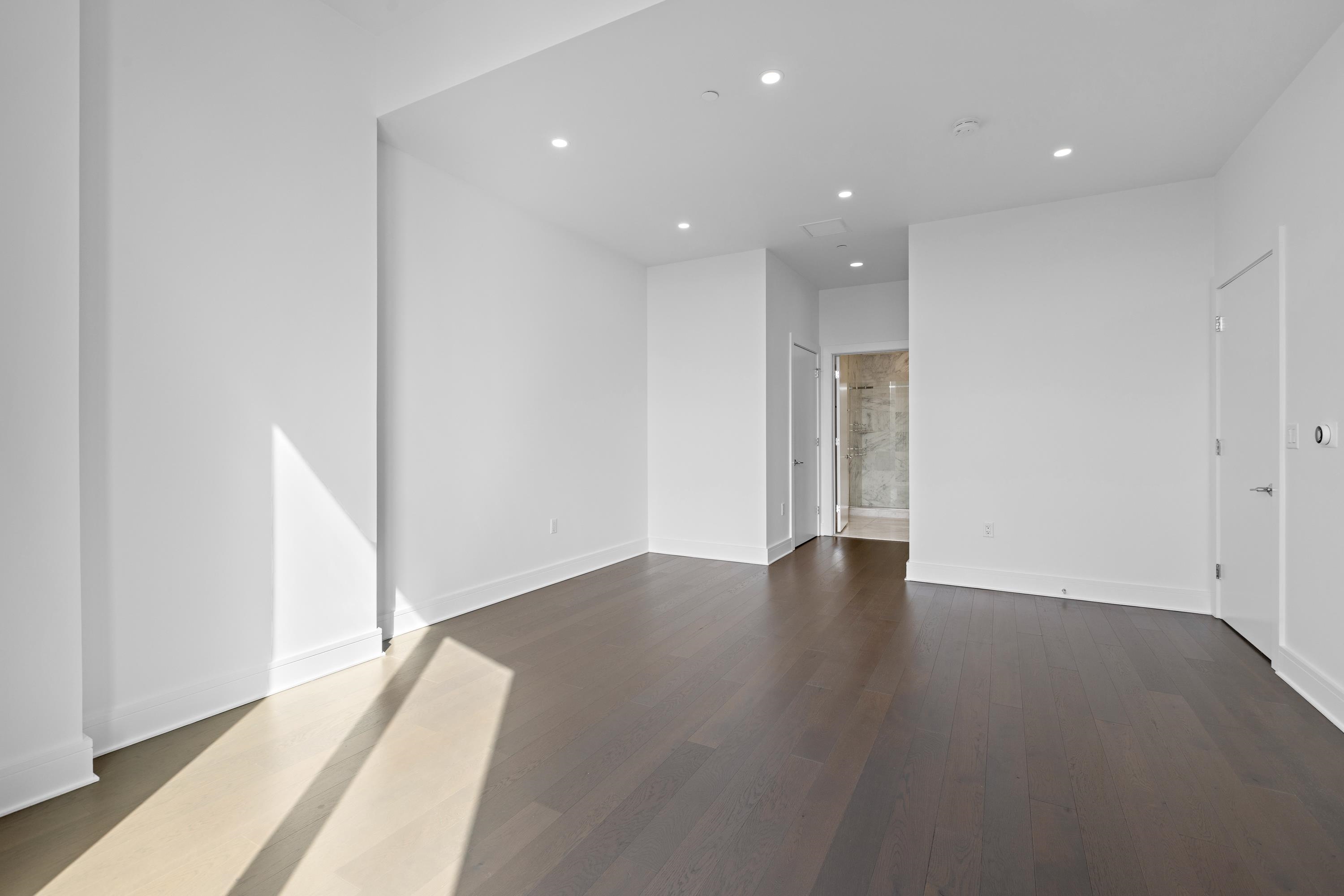 9 AVENUE AT PORT IMPERIAL Unit: 1210