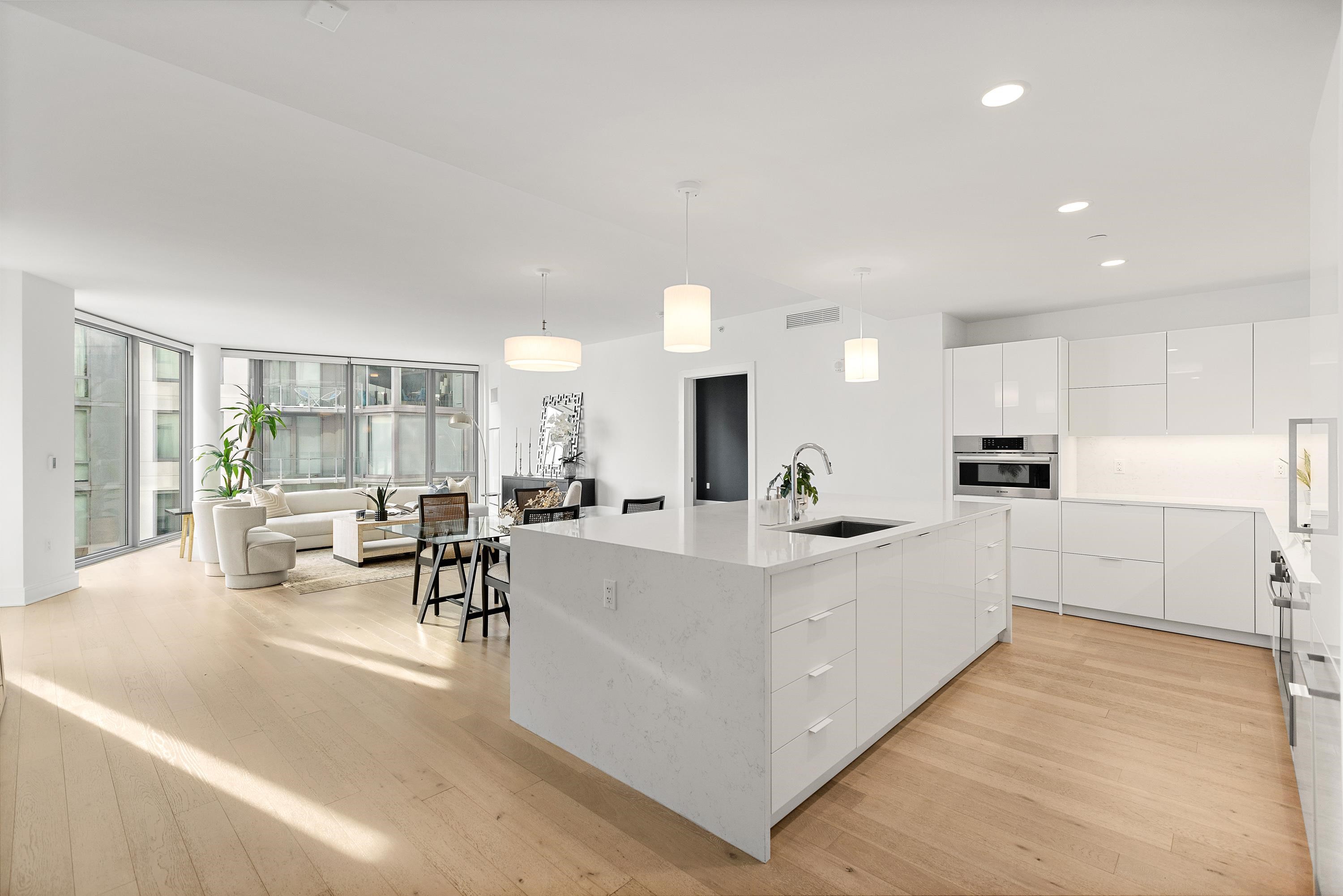 9 AVENUE AT PORT IMPERIAL Unit: 911