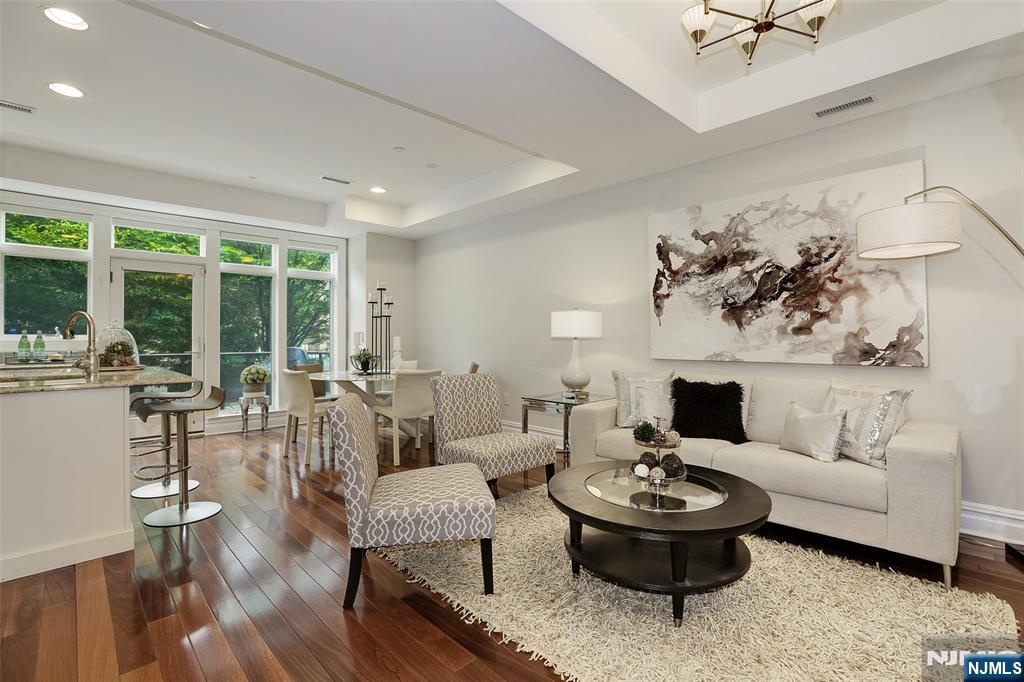 6 Cambridge Way 6