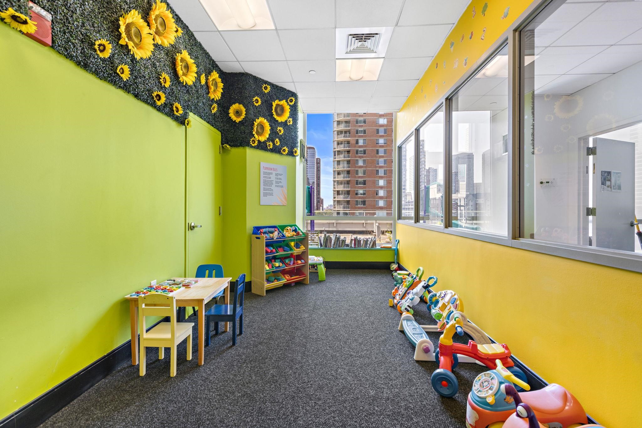 2 2ND ST Unit: 2403
