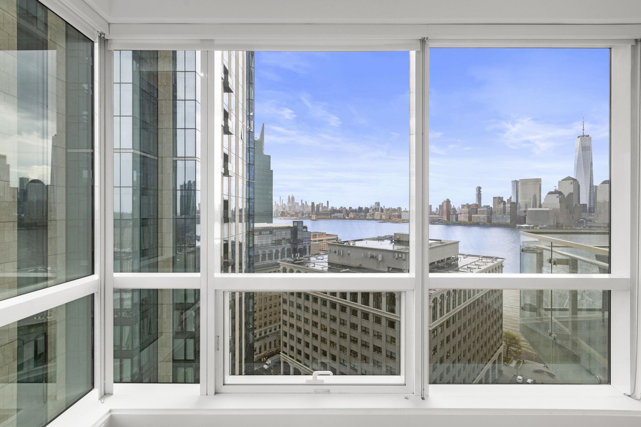 77 HUDSON ST Unit: 2303