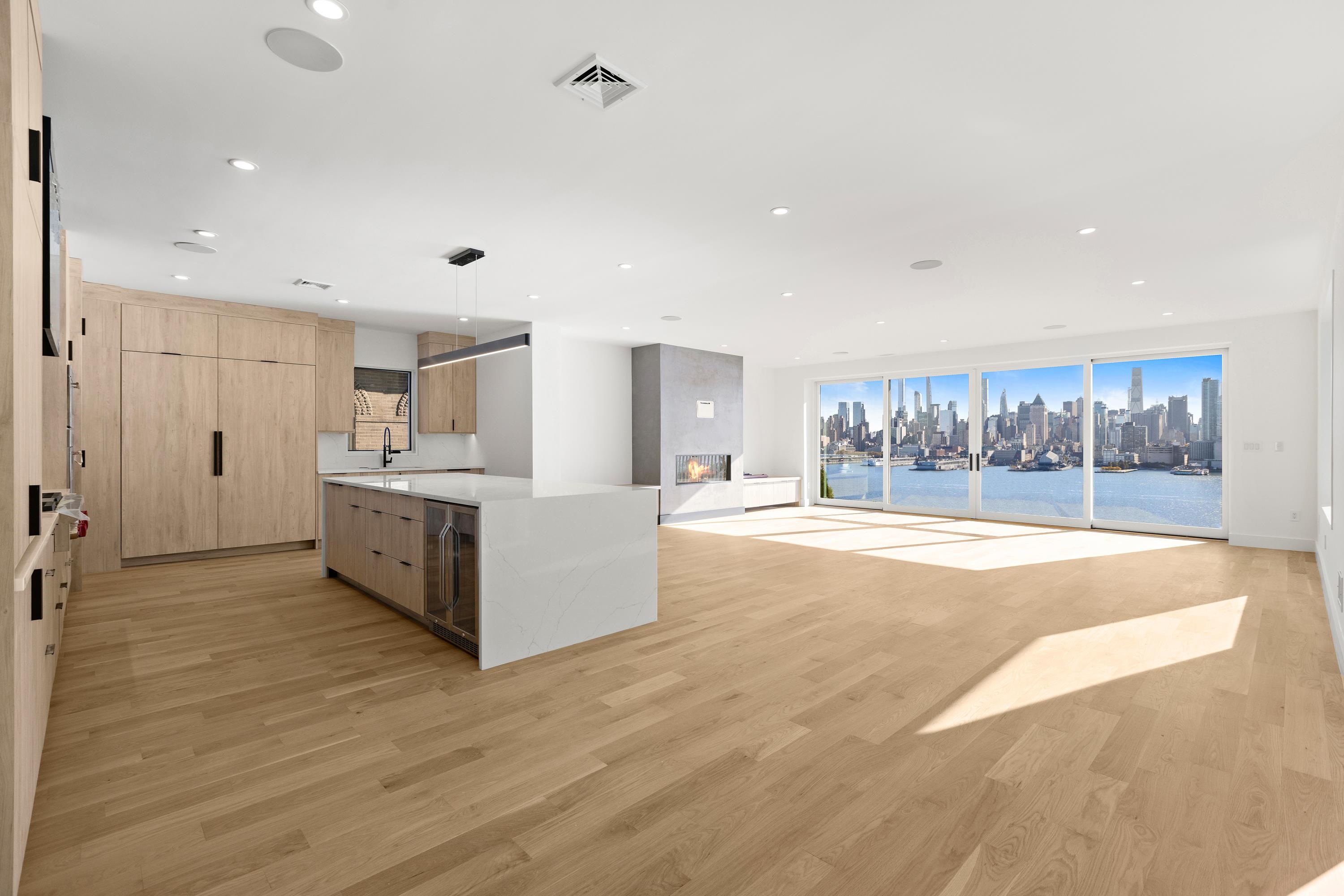 58 KING AVE