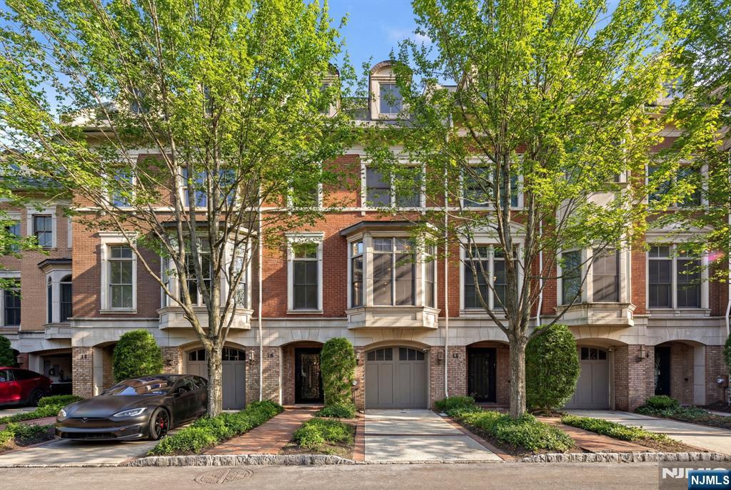 The Brownstones at Port Imperial