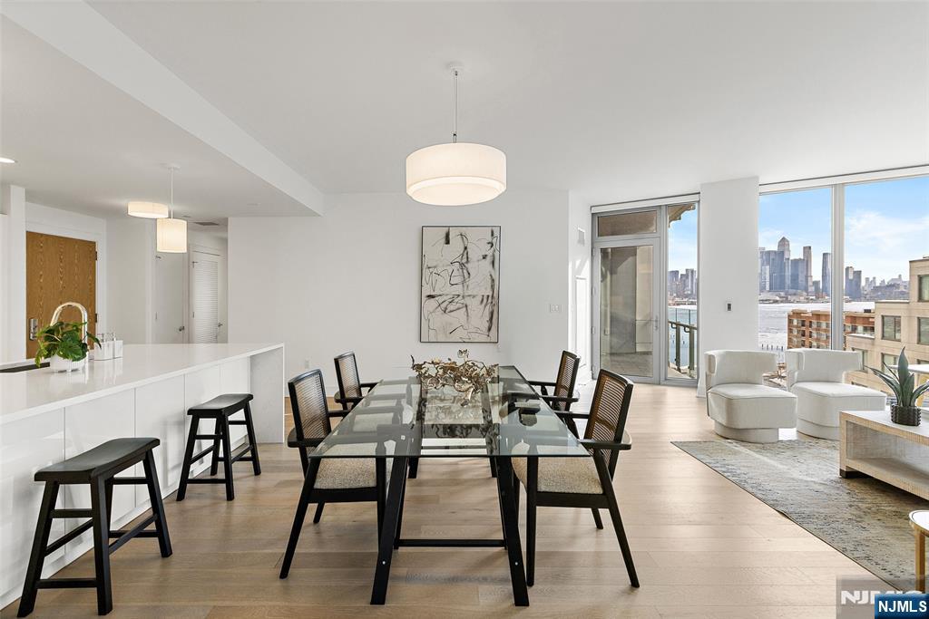 9 Ave At Port Imperial 0911