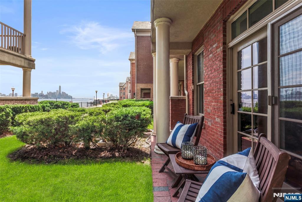 36 Regency Place TH - 36