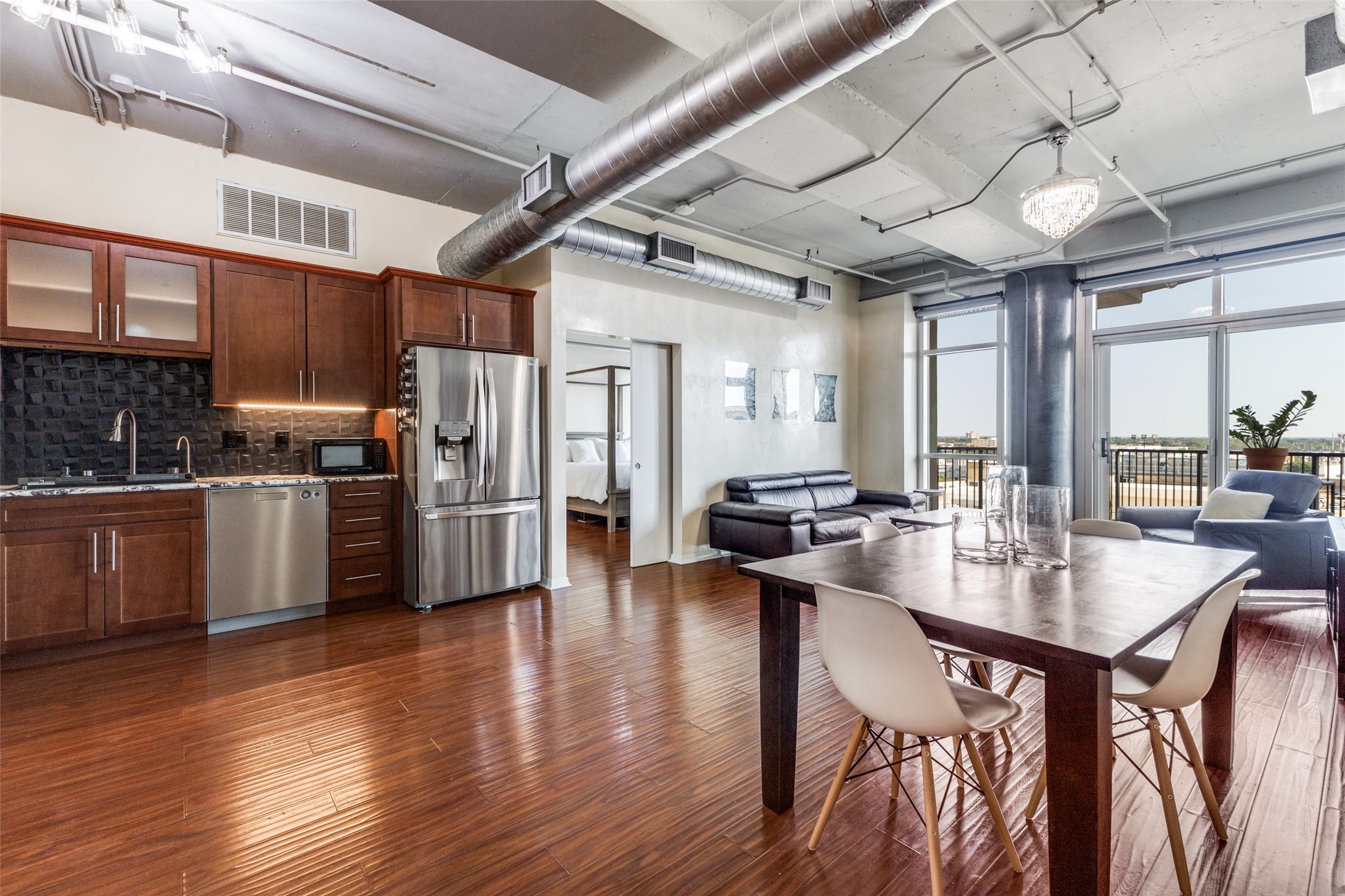 1001 Belleview Street 803