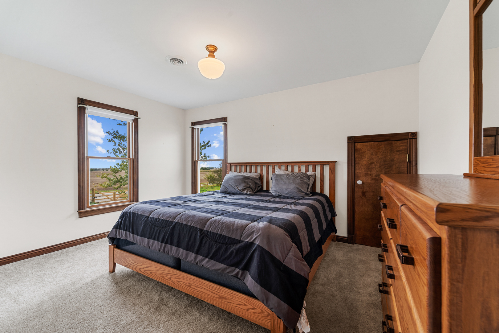 3104 E Delite Inn Road
