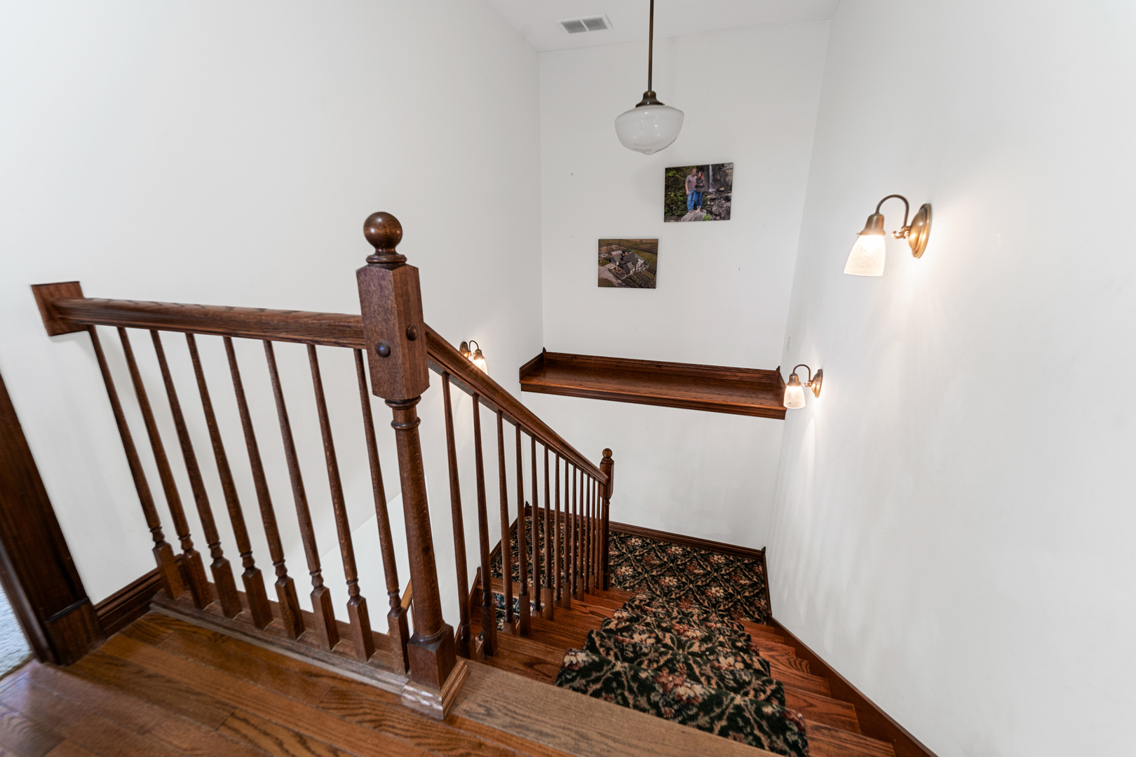 3104 E Delite Inn Road