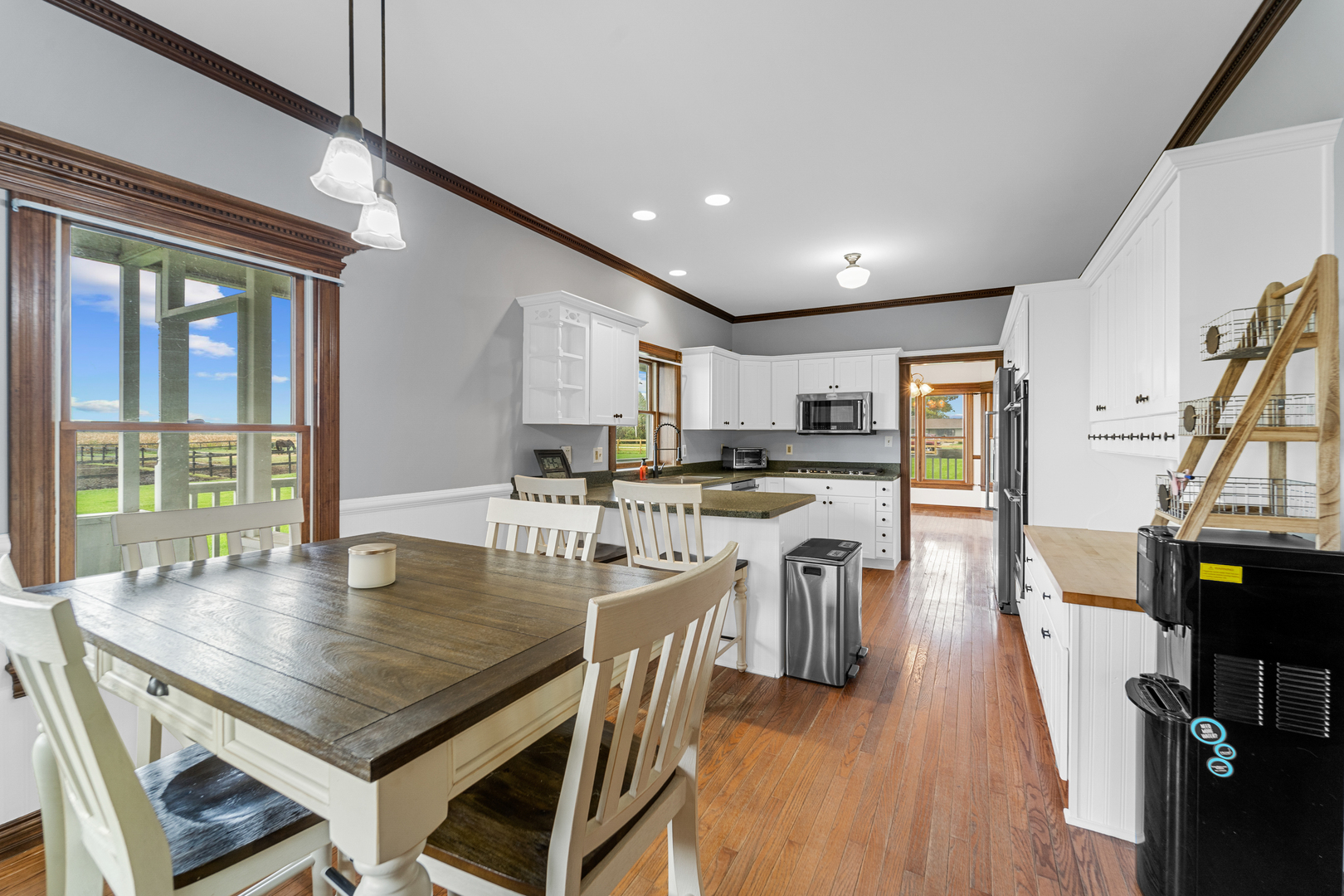 3104 E Delite Inn Road