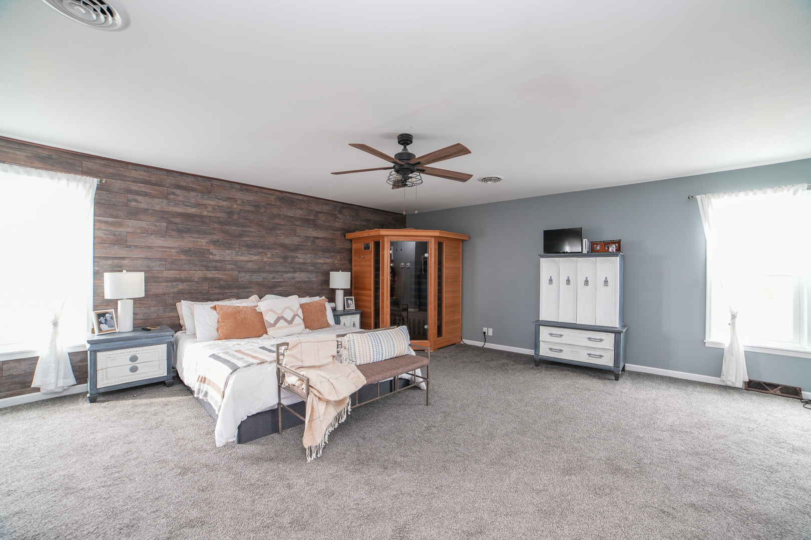 4016 W Church Road