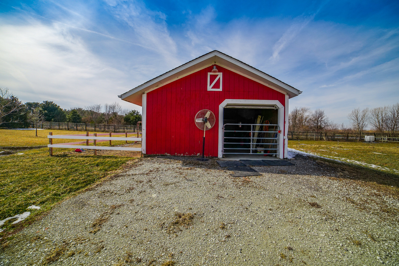 4016 W Church Road
