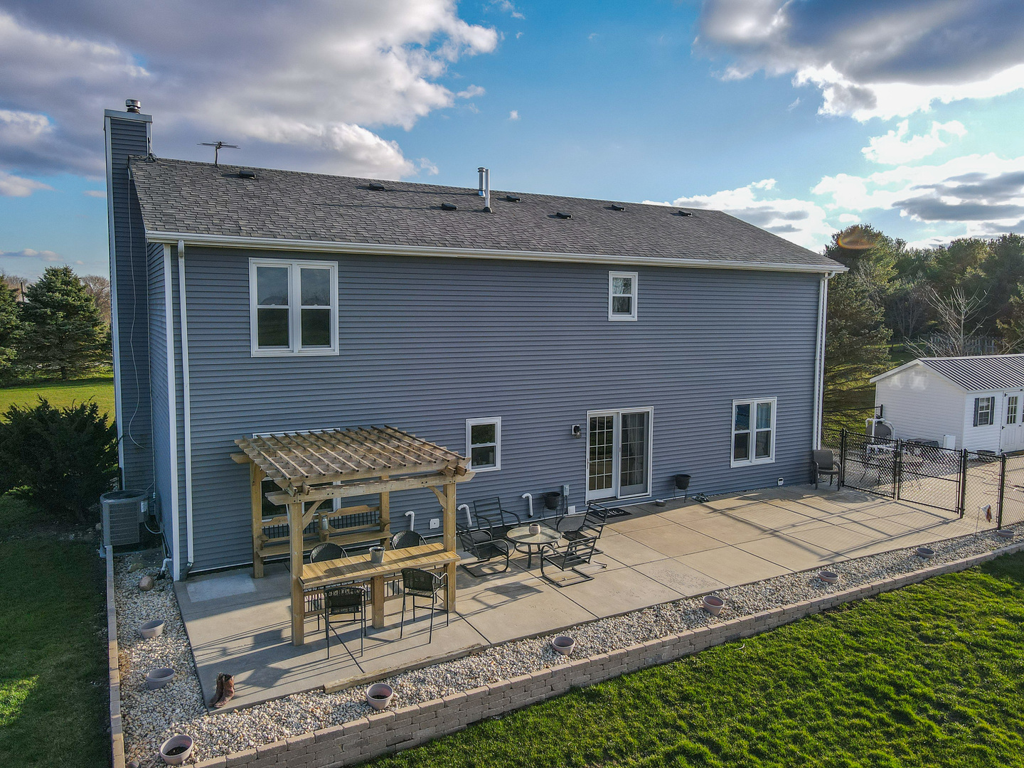 4016 W Church Road
