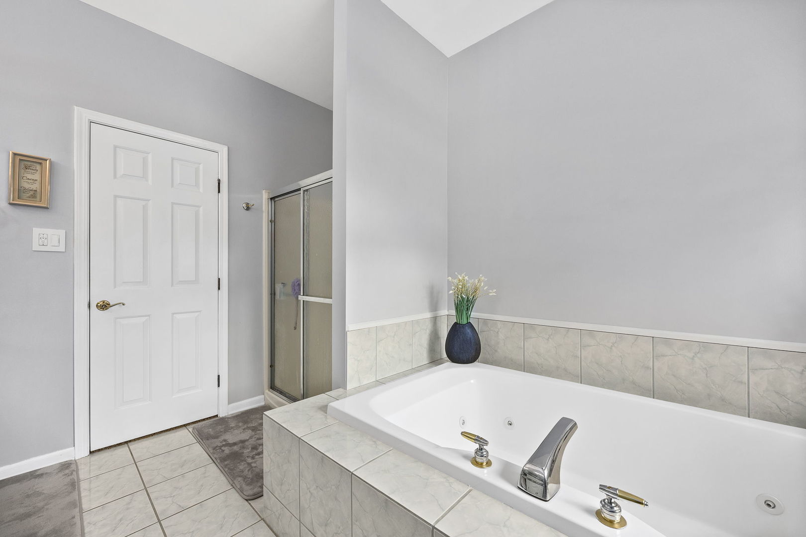 2200 E Gaisor Court