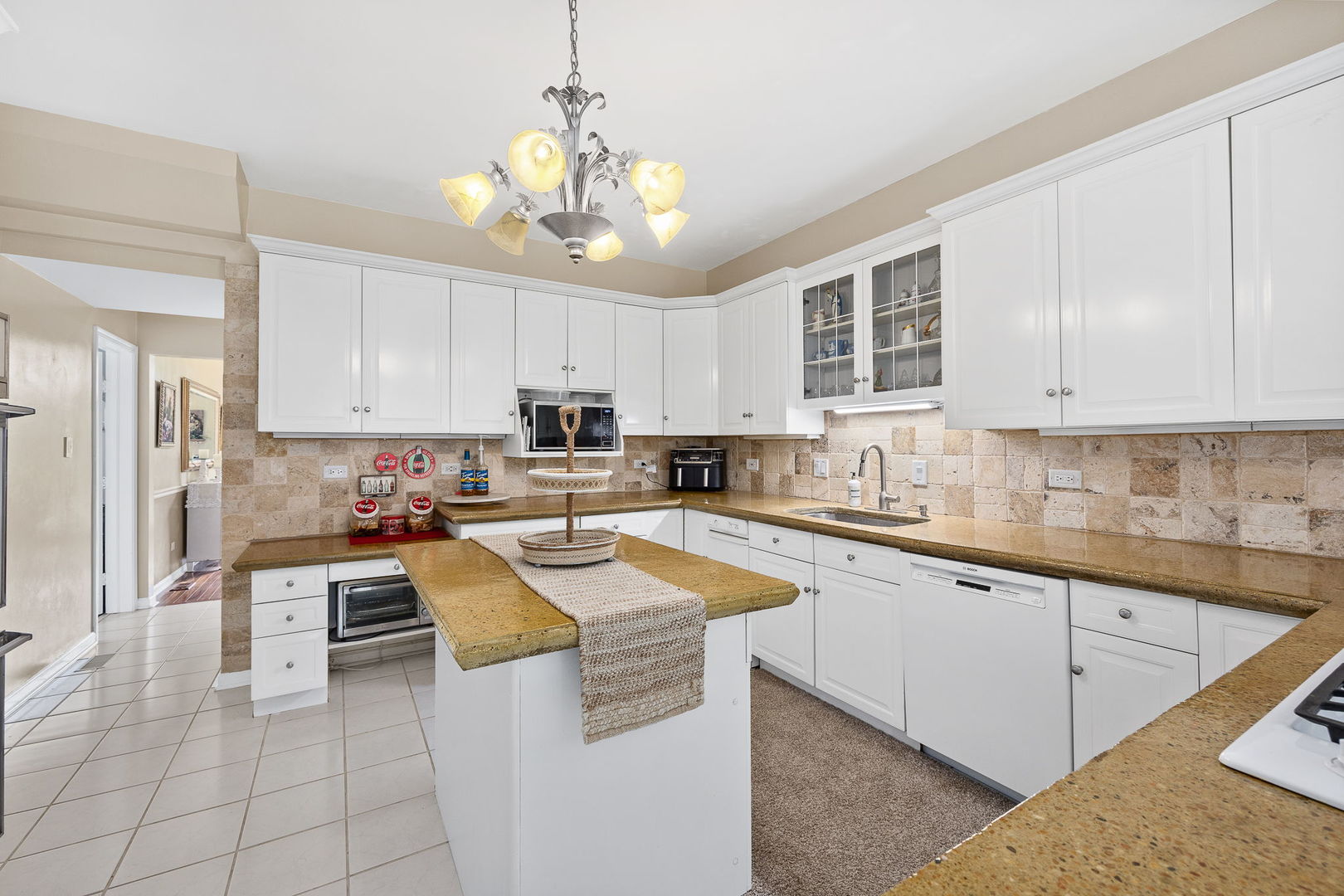 2200 E Gaisor Court