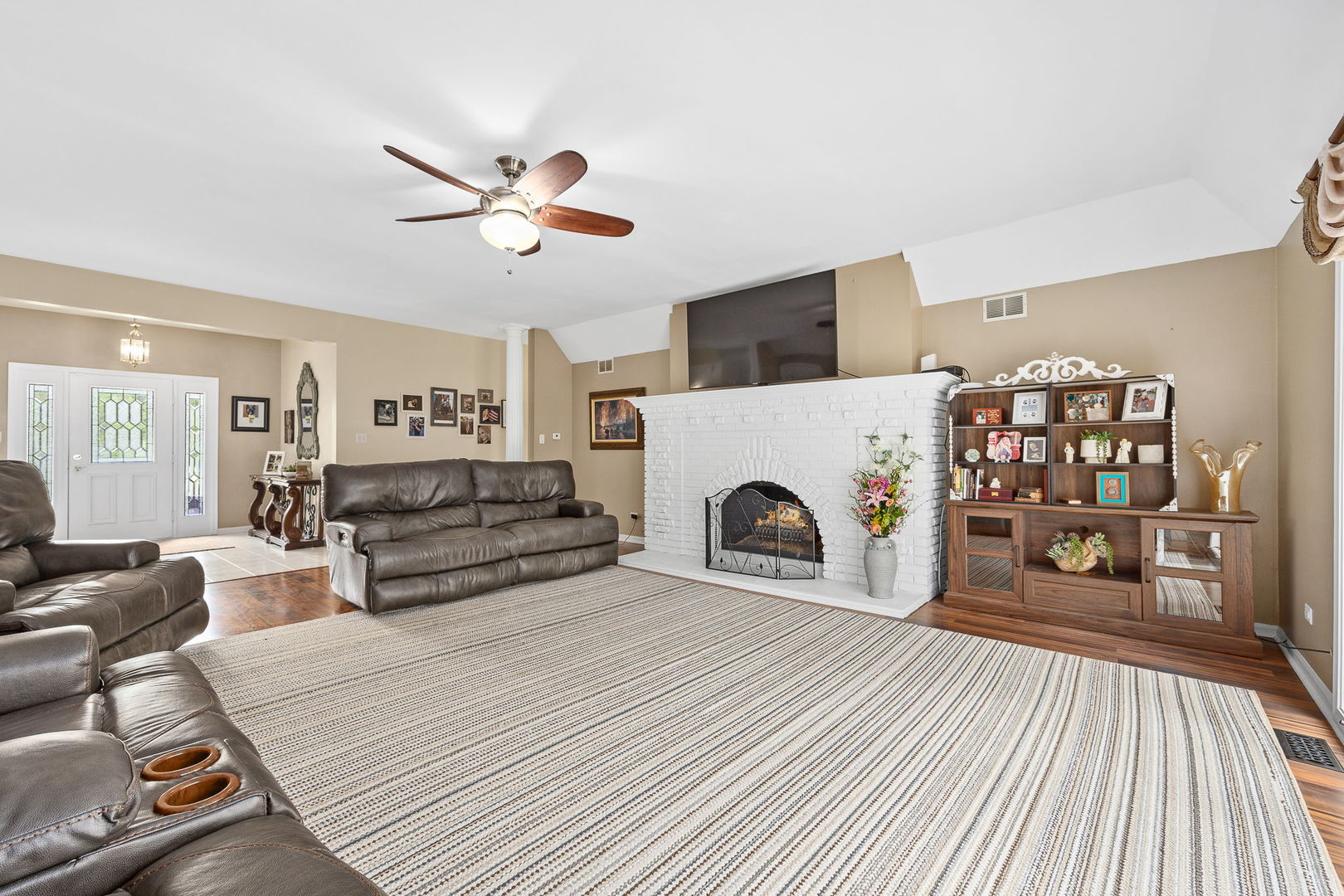 2200 E Gaisor Court