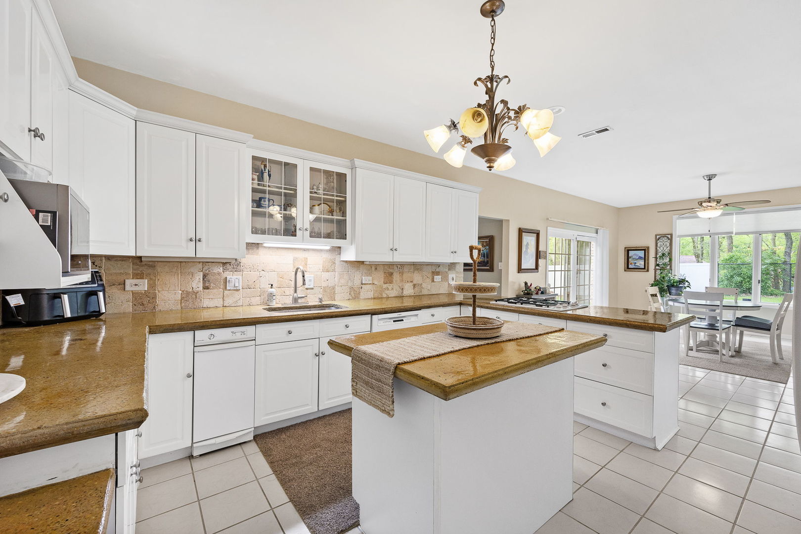 2200 E Gaisor Court