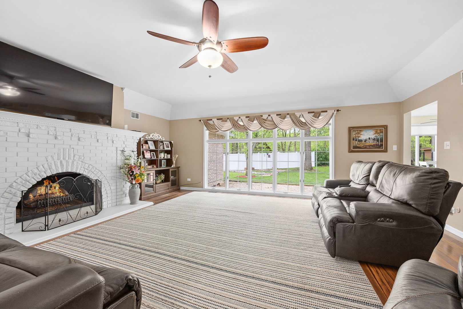 2200 E Gaisor Court