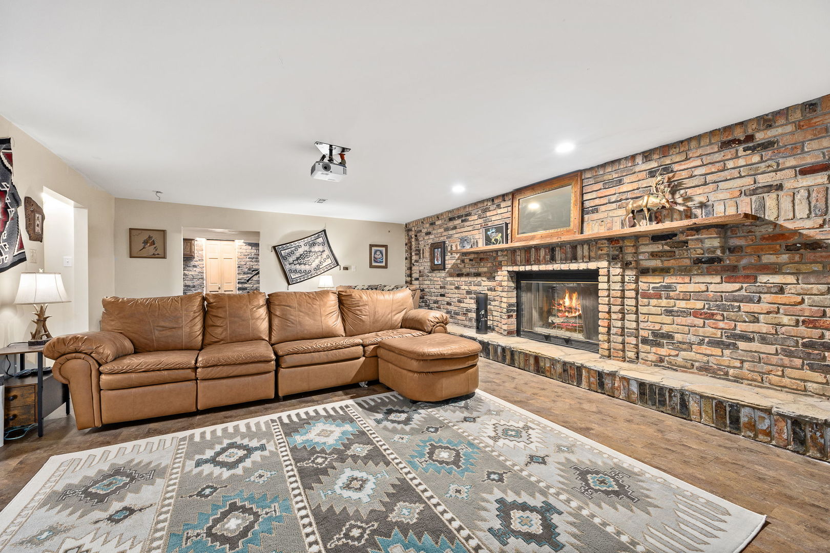 2200 E Gaisor Court