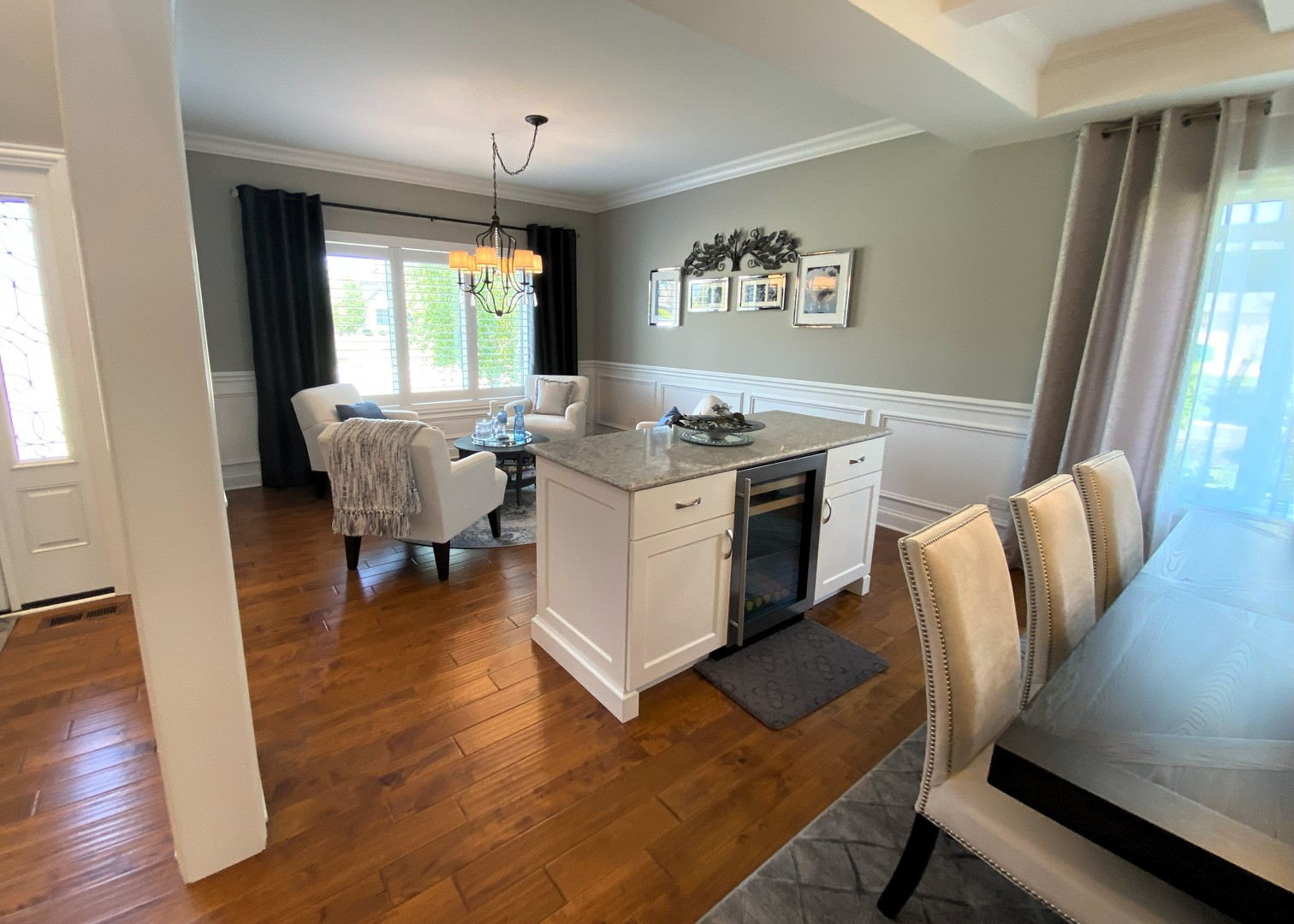 13745 W Lake Shore Court